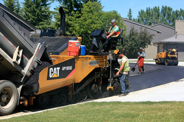 Best Driveway Pavers Near Me  in Oakdale, NY